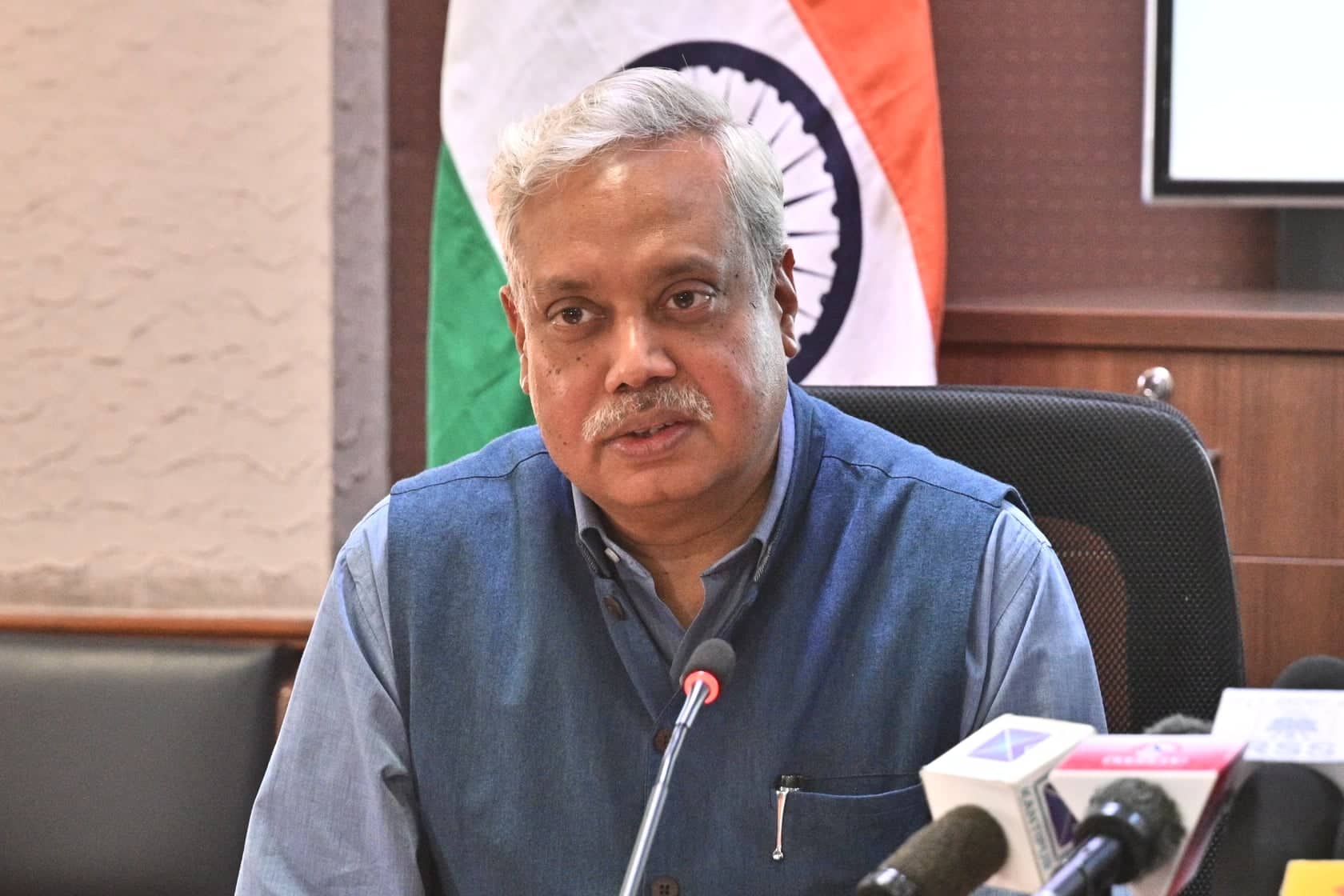 bharat-gadi-upahar (4)1667291261.jpg
